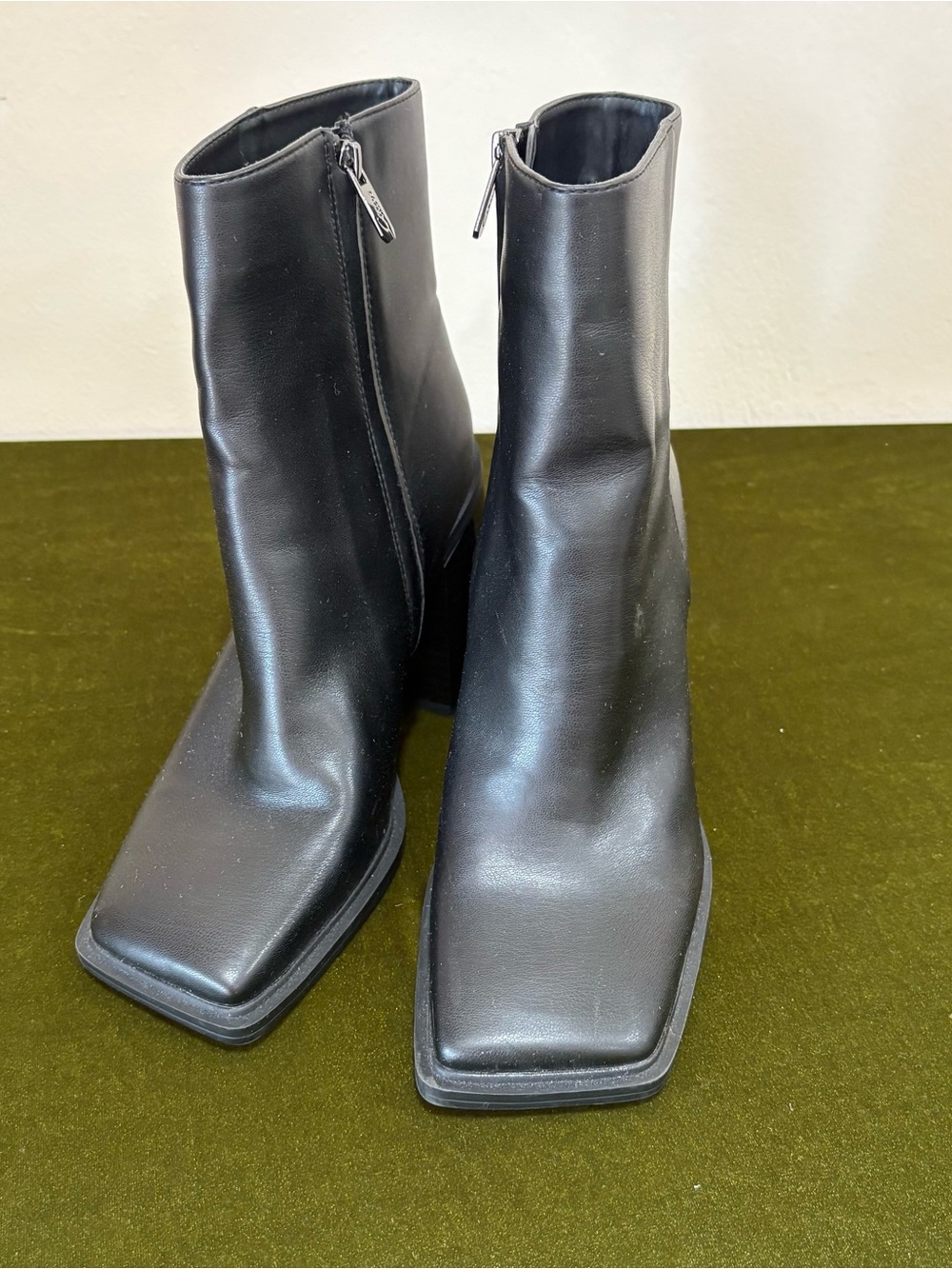 Circus Sam Edelman Layla Black Women's Block Heel Ankle Boots - Picture 10 of 13